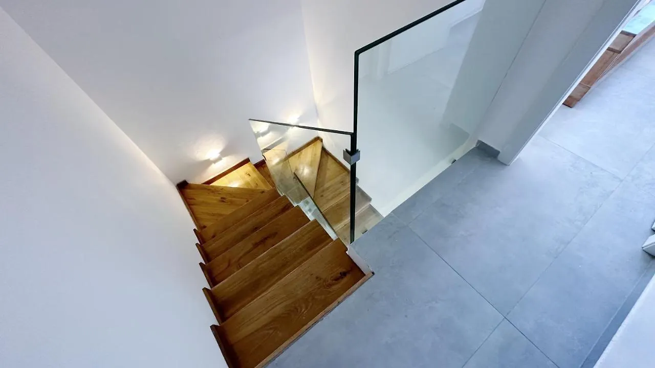 公寓 Unique Penthouse In Center Of 海法